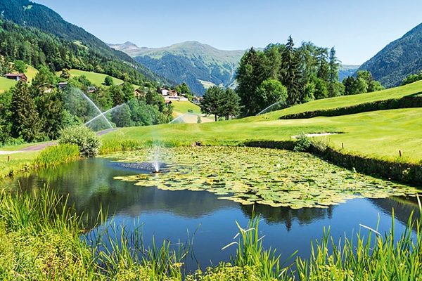 Suedtirol_Blick auf Golfplatz