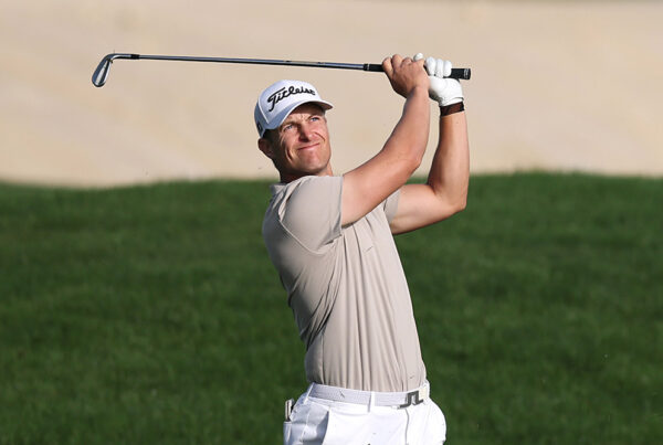 Calum Hill egalisiert Platzrekord